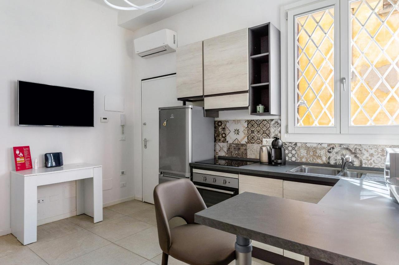 Modern Studio In Borgo Panigale By Wonderful Italy Bologna Buitenkant foto