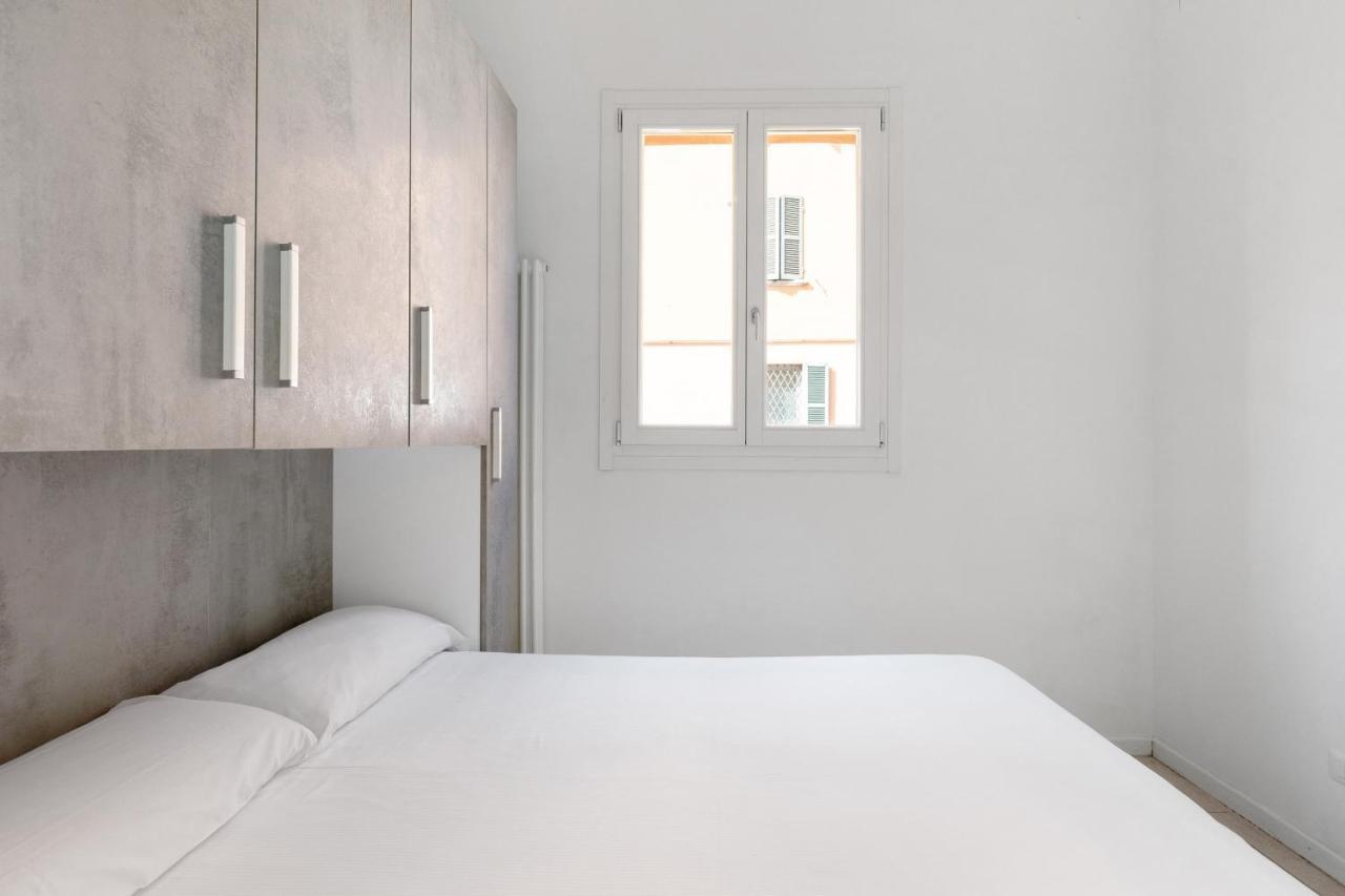 Modern Studio In Borgo Panigale By Wonderful Italy Bologna Buitenkant foto
