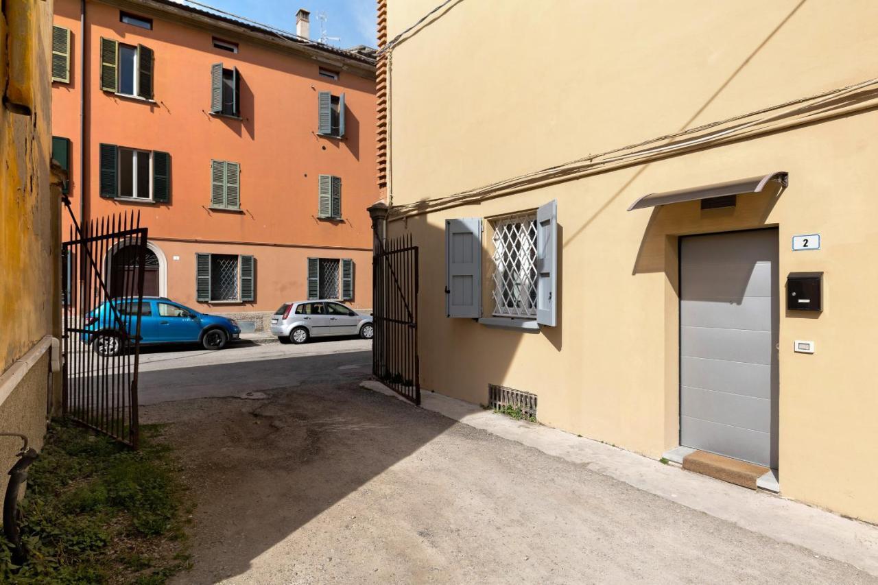Modern Studio In Borgo Panigale By Wonderful Italy Bologna Buitenkant foto